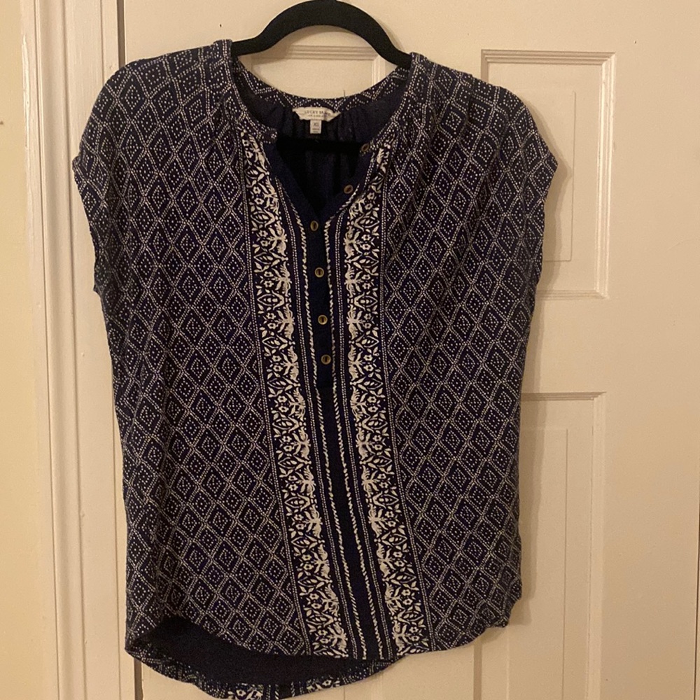 Lucky Brand blue T-shirt